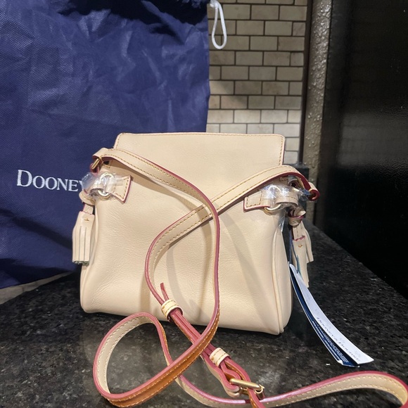 Dooney and Burke NWT Rare Bone Florentine Mini Zip Crossbody - Picture 7 of 8